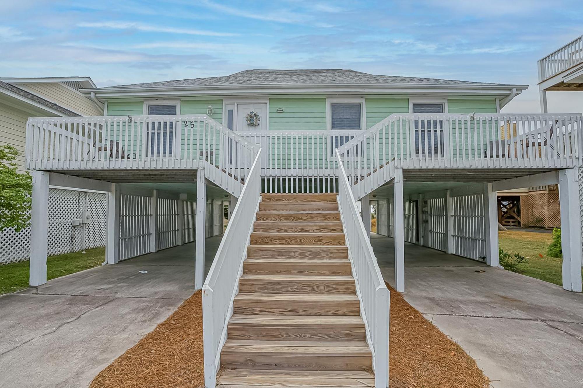 Four-Bedroom House With Great View! Pool Across The Street! Hunting Island Pass! Harbor Island エクステリア 写真